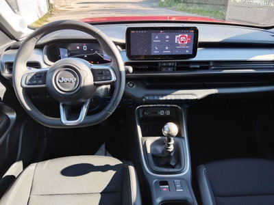 Jeep Avenger 1.2 turbo Summit fwd 100cv (15)