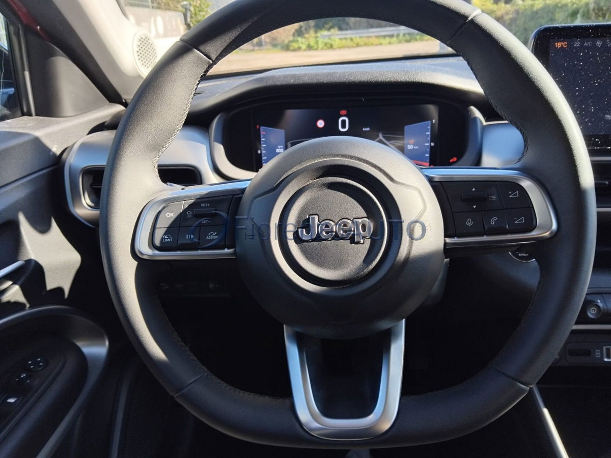 Jeep Avenger 1.2 turbo Summit fwd 100cv (17)