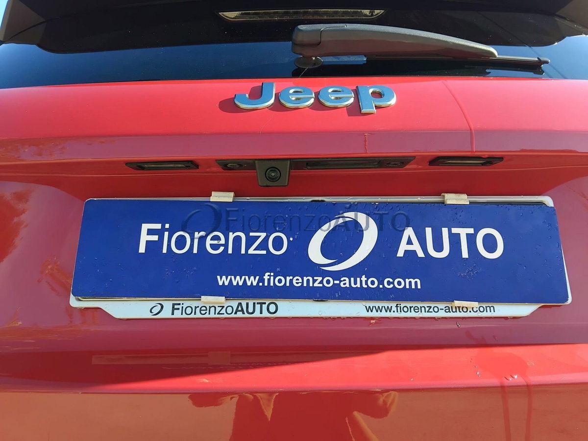 Jeep Avenger 1.2 turbo Summit fwd 100cv (4)