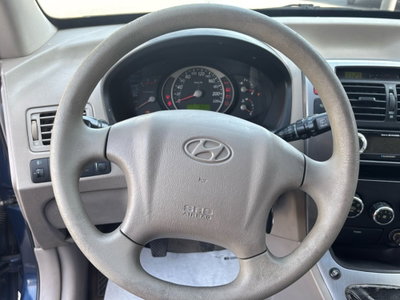 Hyundai Tucson 2.0 CRDi TD Dynamic (10)