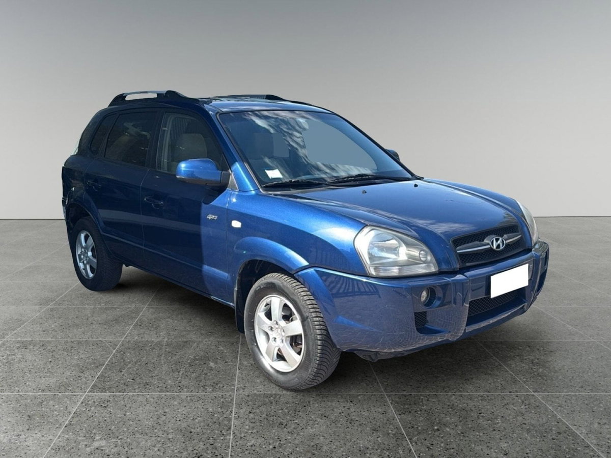 Hyundai Tucson 2.0 CRDi TD Dynamic (3)