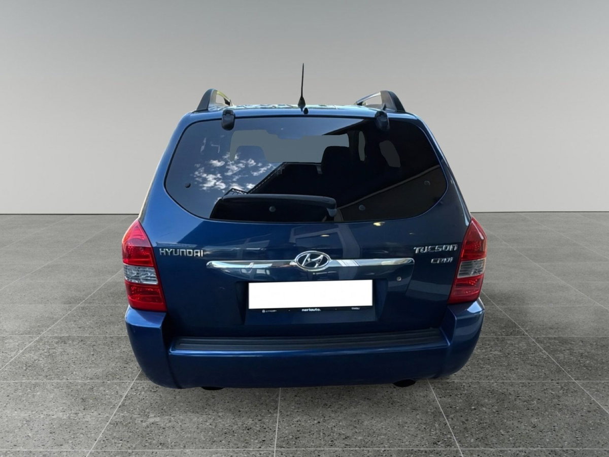 Hyundai Tucson 2.0 CRDi TD Dynamic (5)