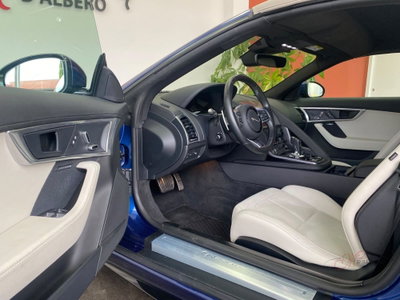 Jaguar F-Type Cabrio Cabrio 2.0 i4 R-Dynamic rwd 300cv auto (11)