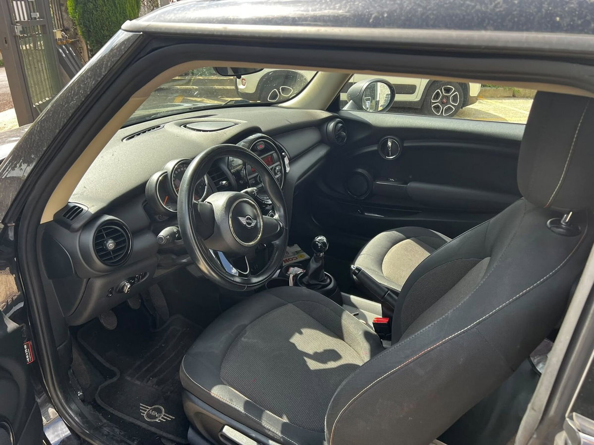 MINI Mini 1.5 One Essential (12)