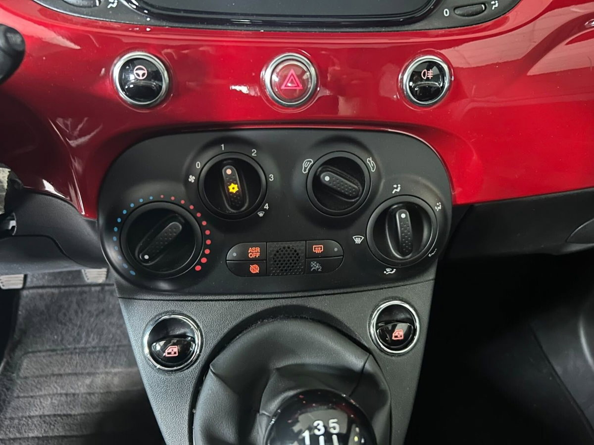 Fiat 500 1.0 Hybrid Red (13)