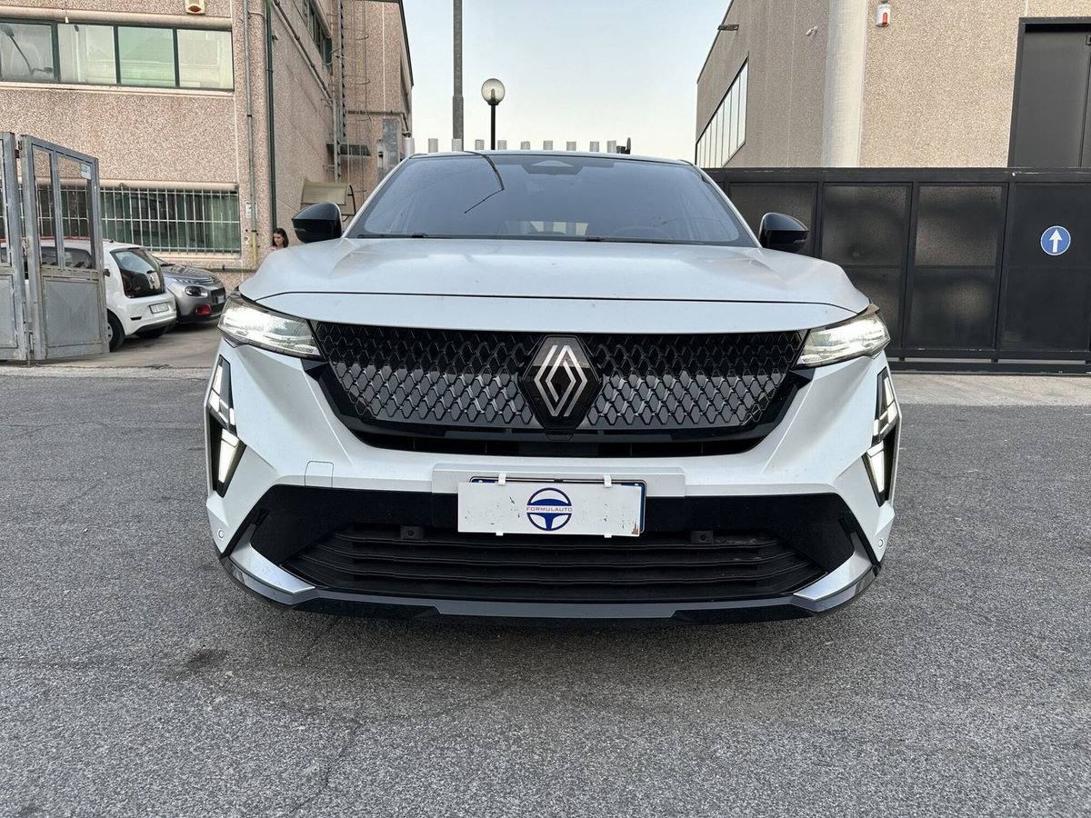 Renault Rafale 1.2 full hybrid Techno 200cv auto (2)