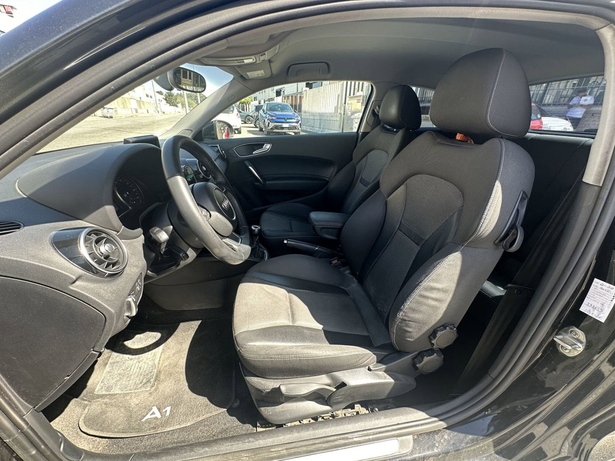 Audi A1 Sportback 1.6 TDI Ambition (10)