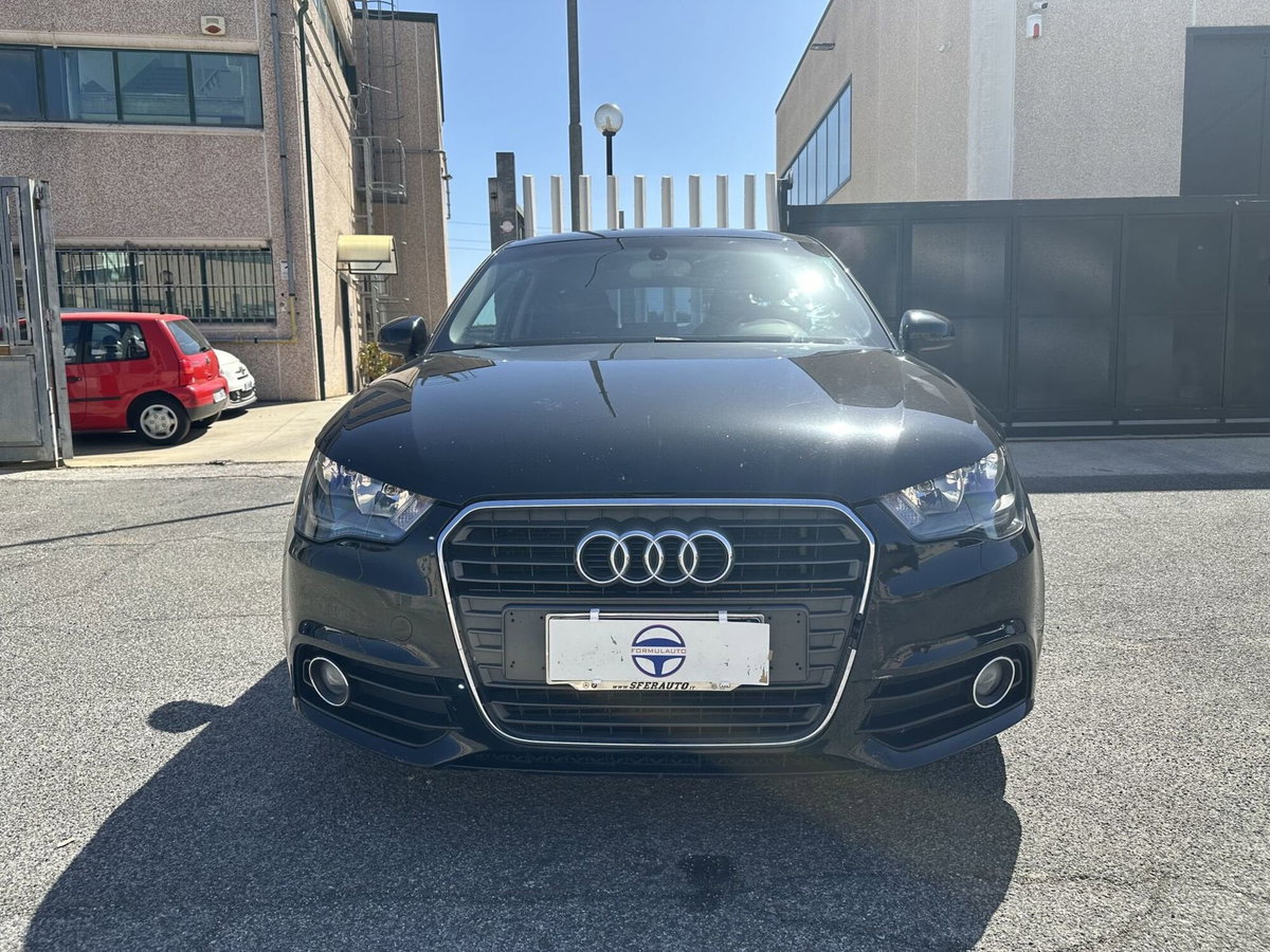 Audi A1 Sportback 1.6 TDI Ambition (2)
