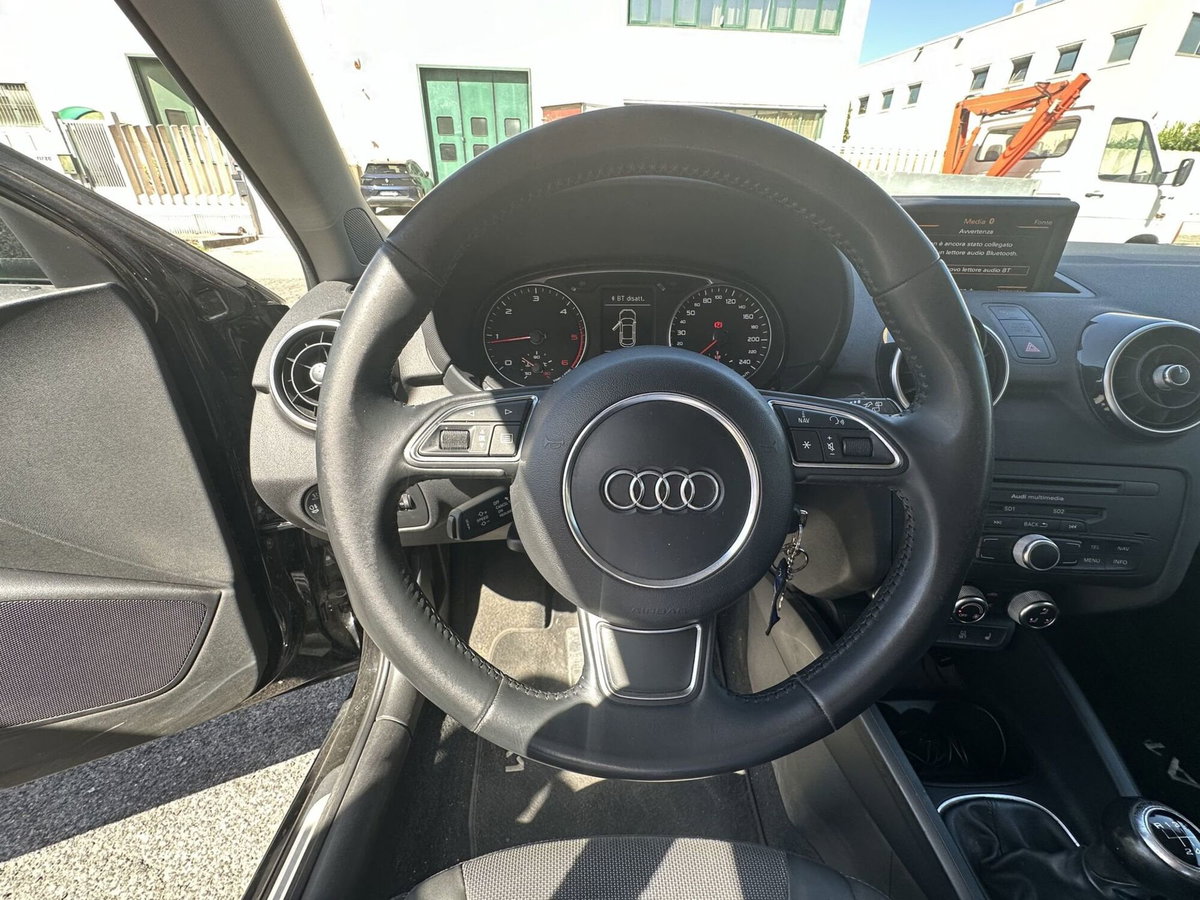 Audi A1 Sportback 1.6 TDI Ambition (9)