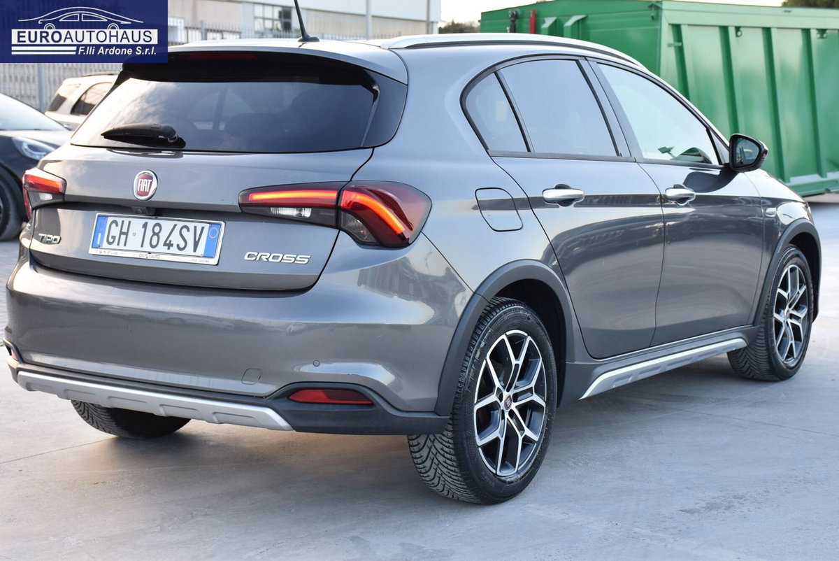 Fiat Tipo Tipo 5p 1.3 mjt Cross s&s 95cv (2)