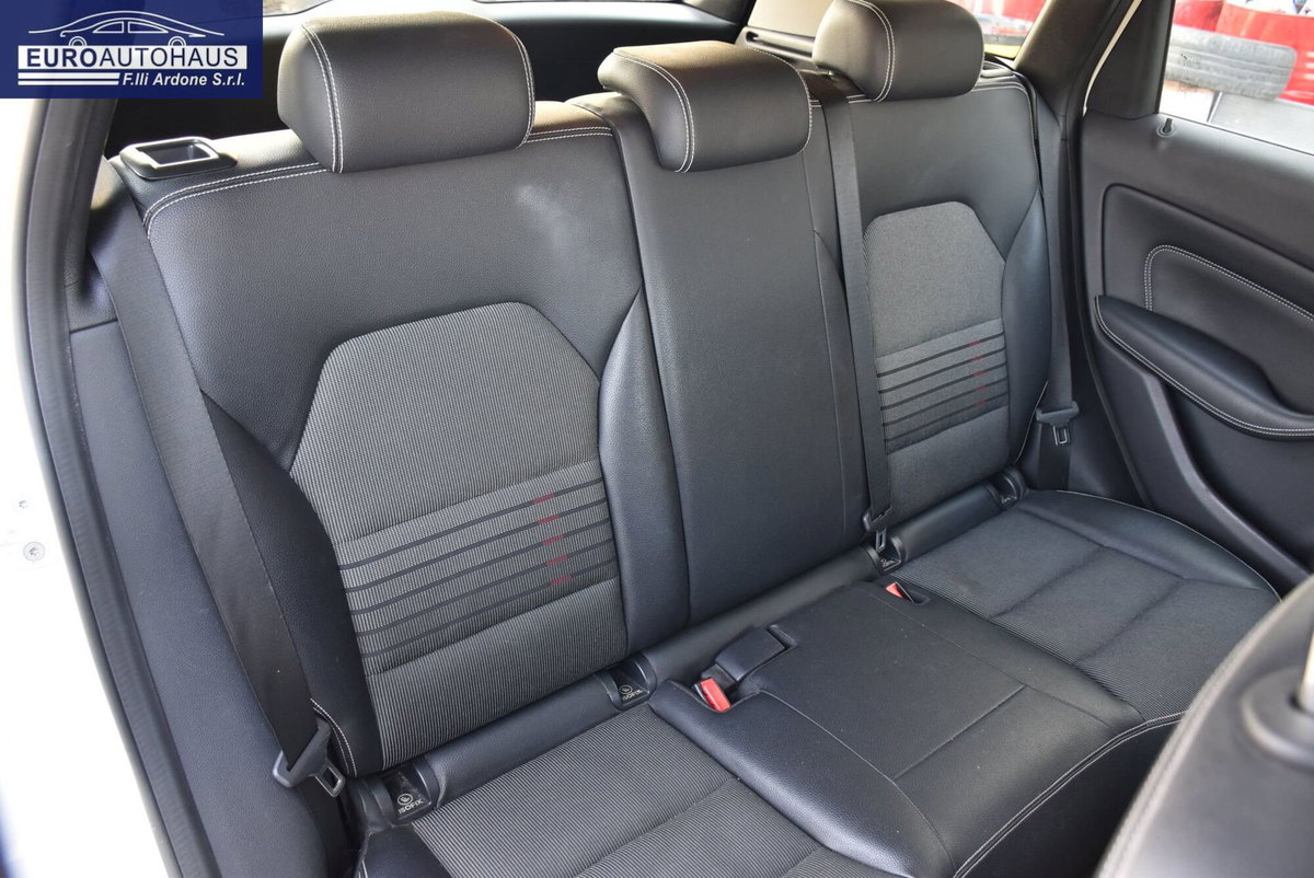 Mercedes-Benz Classe B 180 CDI Sport (16)