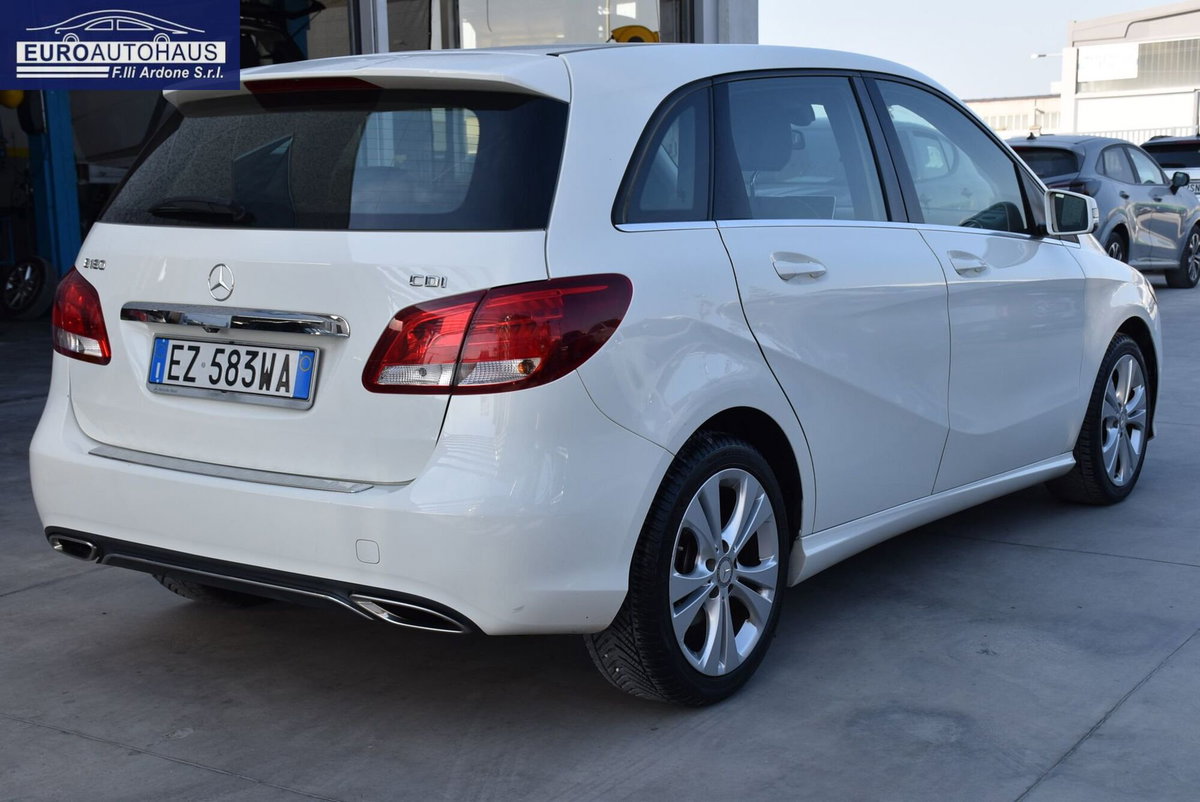 Mercedes-Benz Classe B 180 CDI Sport (4)