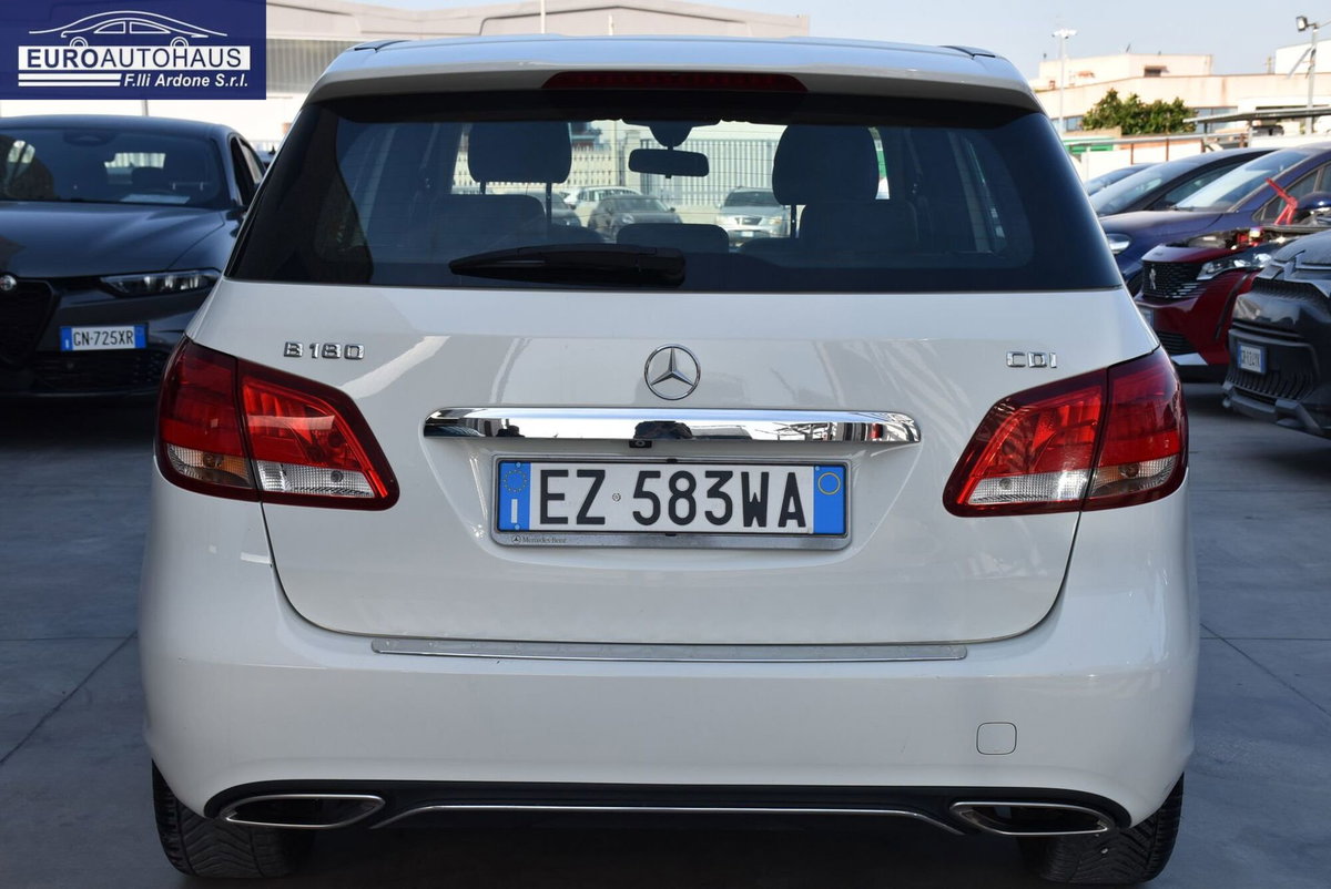 Mercedes-Benz Classe B 180 CDI Sport (5)