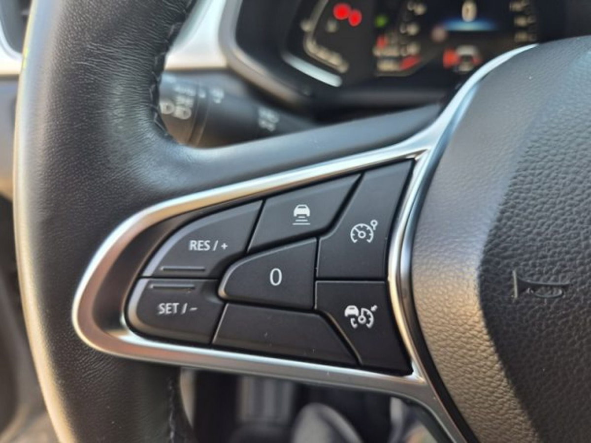 Renault Captur TCe 100 CV GPL Techno (10)