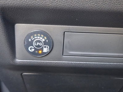 Renault Captur TCe 100 CV GPL Techno (15)