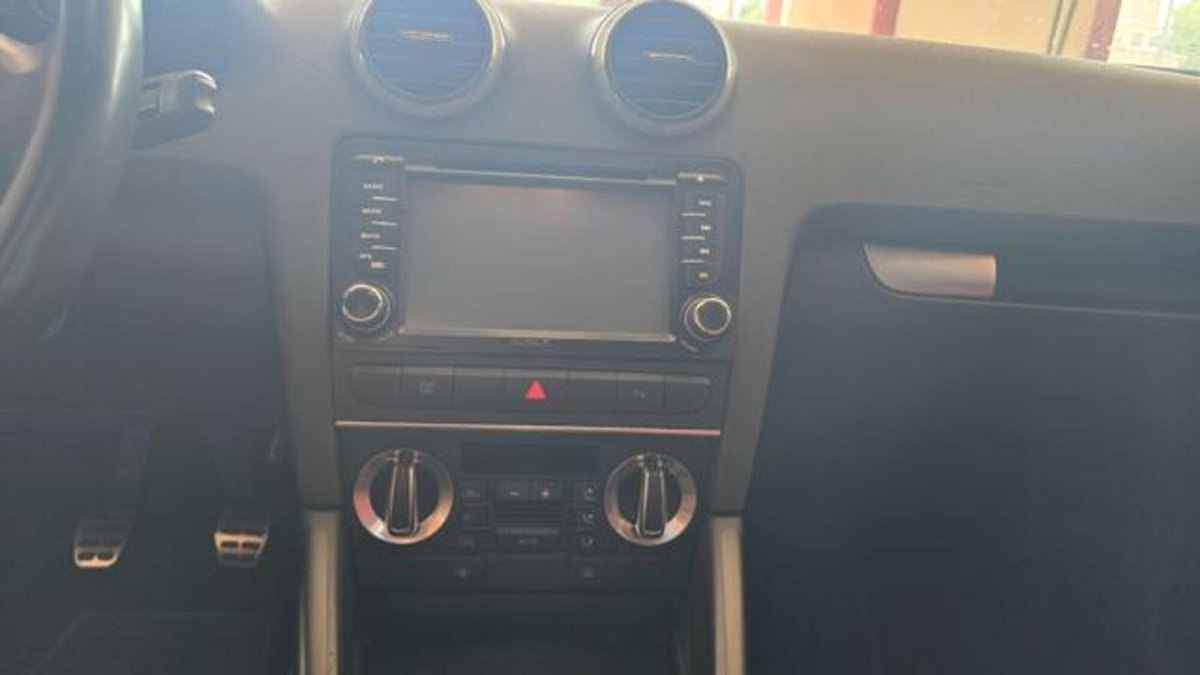 Audi S3 Sportback 2.0 TFSI quattro (9)