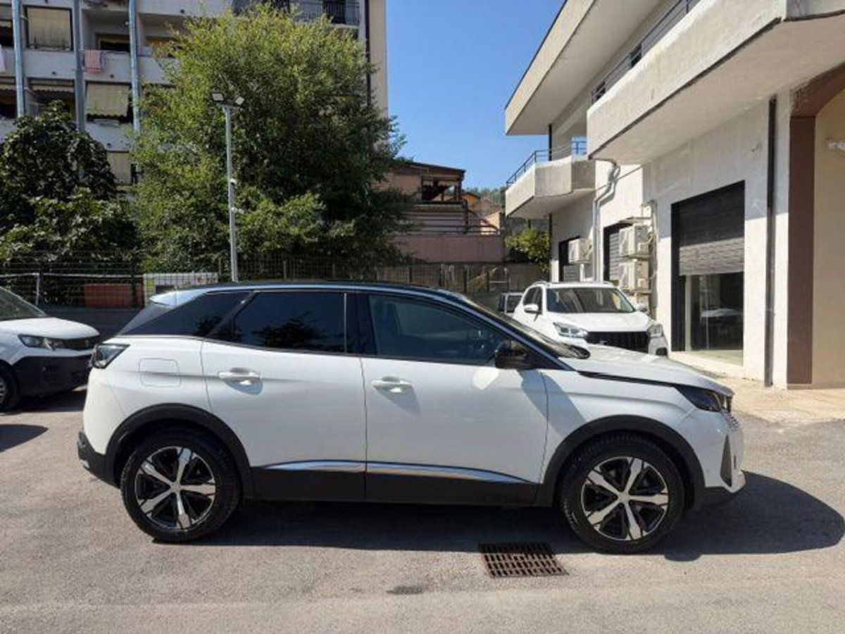 Peugeot 3008 BlueHDi 130 S&S EAT8 Allure Pack (4)