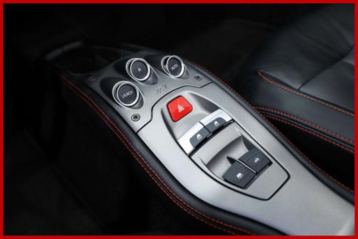 Ferrari 458 Spider 458 Spider DCT (15)
