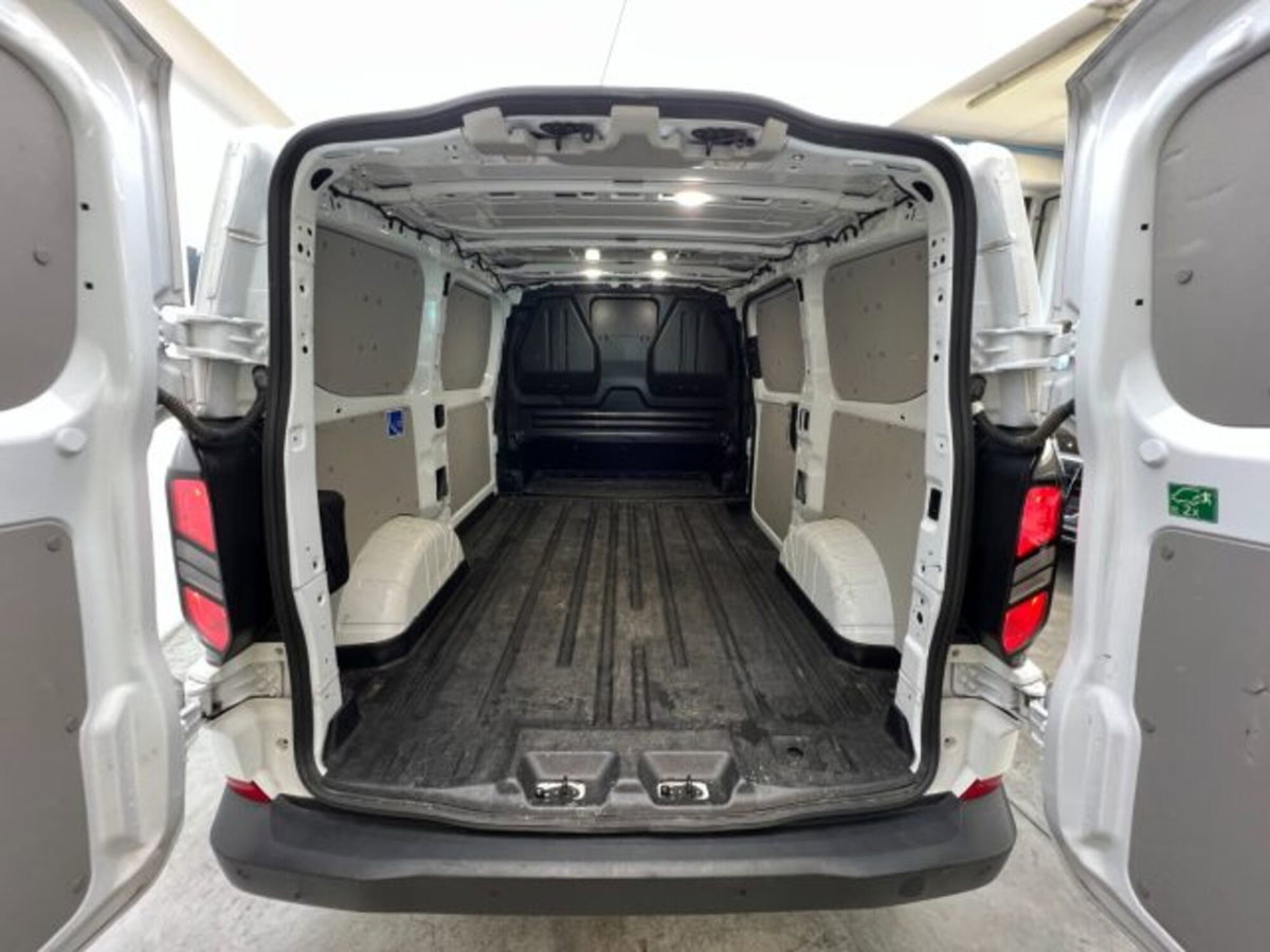 Ford Transit Custom Furgone 280 2.0 ecoblue 136cv Trend L1H1 A8 (11)