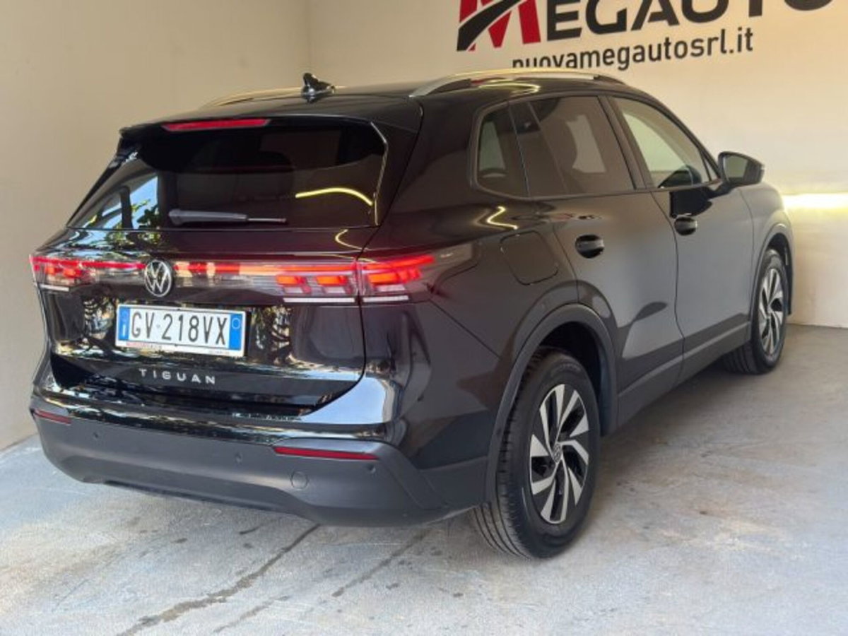 Volkswagen Tiguan 2.0 tdi Edition 20 150cv dsg (5)