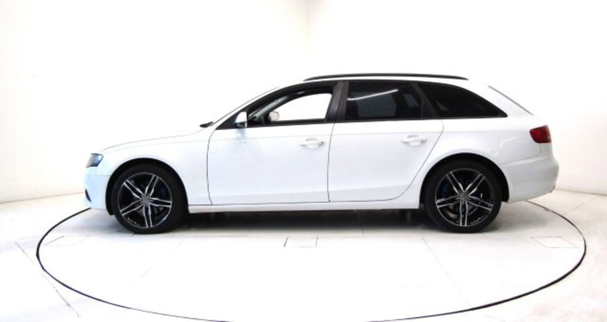 Audi A4 Avant 2.0 TDI 143CV F.AP. (18)