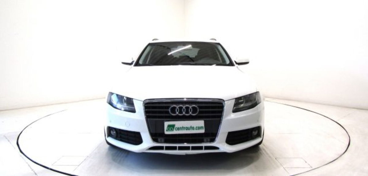 Audi A4 Avant 2.0 TDI 143CV F.AP. (2)