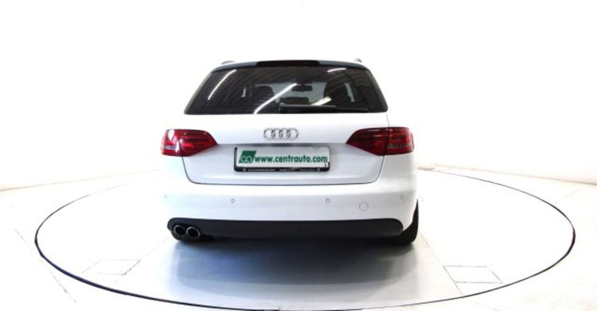 Audi A4 Avant 2.0 TDI 143CV F.AP. (4)