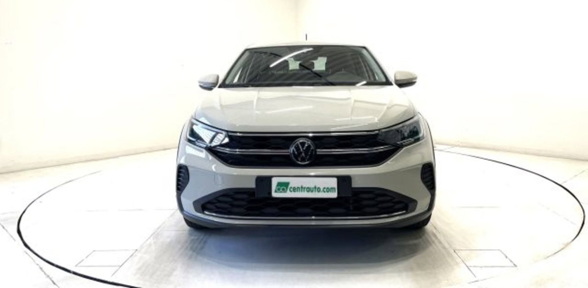 Volkswagen Taigo 1.0 tsi Life 115cv dsg (2)
