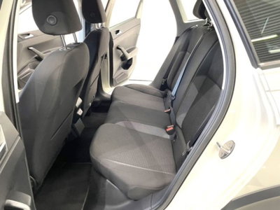 Volkswagen Taigo 1.0 tsi Life 115cv dsg (7)
