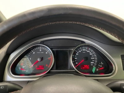 Audi Q7 3.0 V6 TDI 240 CV clean diesel quattro tiptronic (5)