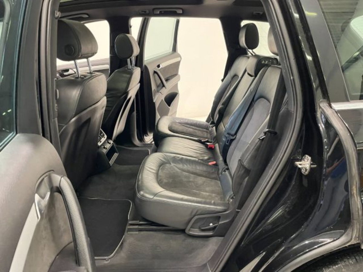 Audi Q7 3.0 V6 TDI 240 CV clean diesel quattro tiptronic (7)