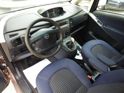 Lancia Musa 1.4 Oro Plus Ecochic GPL (20)
