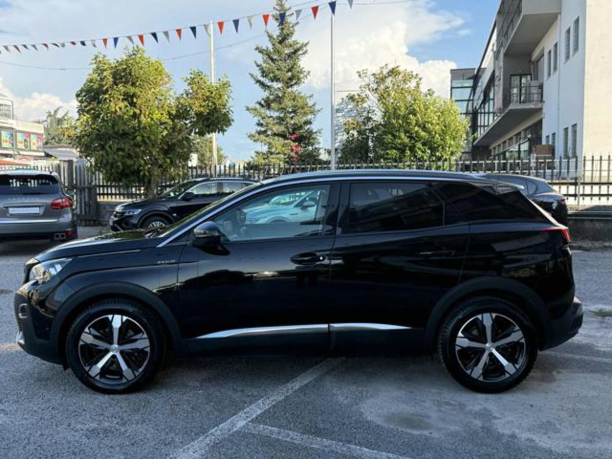Peugeot 3008 BlueHDi 130 S&S EAT8 Allure Pack (4)
