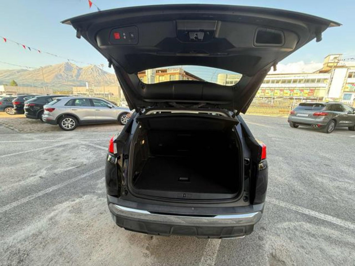 Peugeot 3008 BlueHDi 130 S&S EAT8 Allure Pack (9)