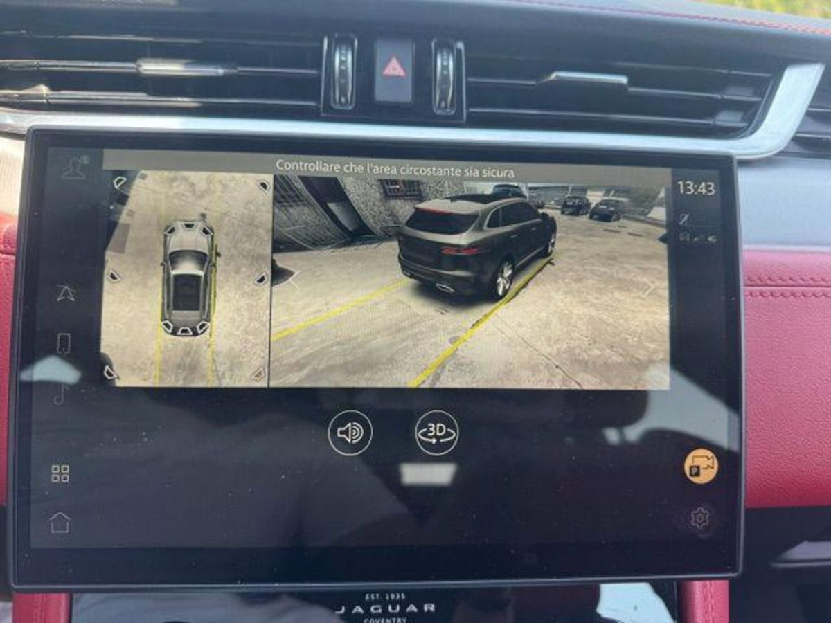 Jaguar F-Pace 2.0 D 163 CV AWD aut. R-Dynamic SE (18)