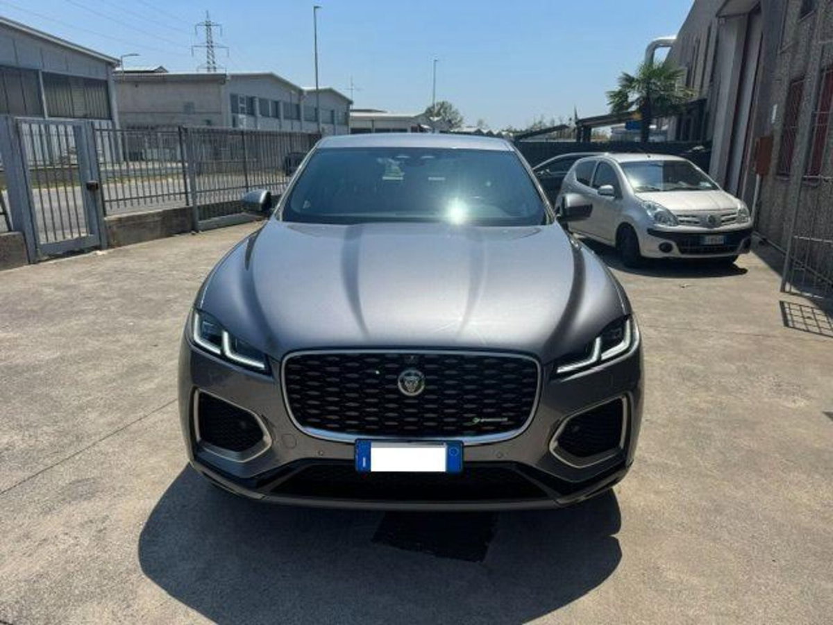 Jaguar F-Pace 2.0 D 163 CV AWD aut. R-Dynamic SE (5)