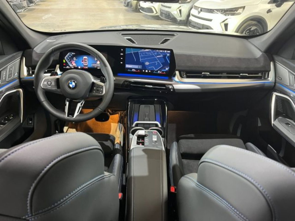 BMW X1 sDrive 18i Msport (13)