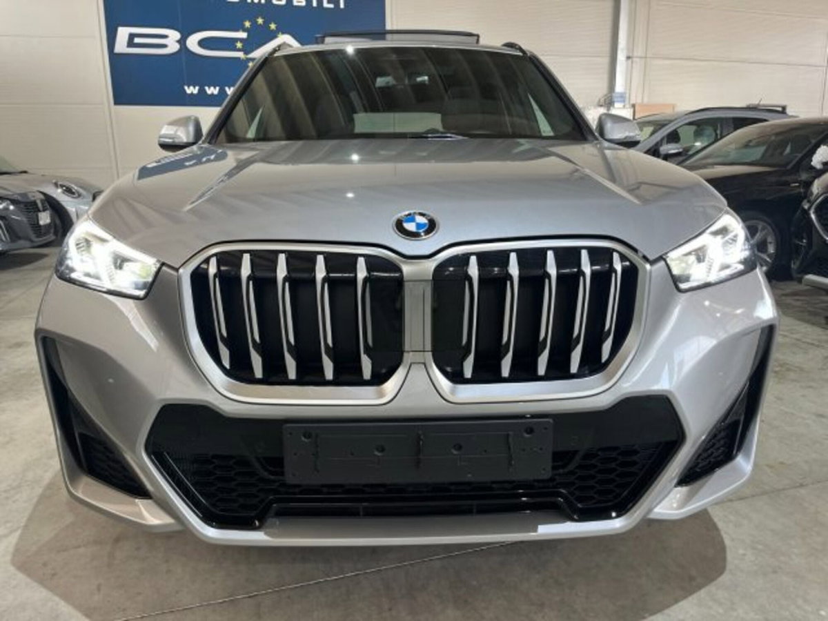 BMW X1 sDrive 18i Msport (2)
