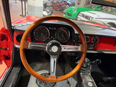 Alfa Romeo Spider 1750 TBi (10)