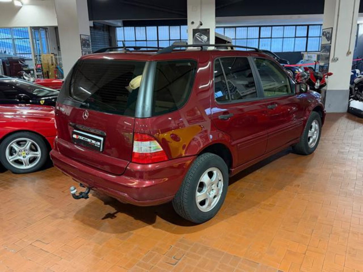 Mercedes-Benz Classe ML 350 cat SE Twin (6)