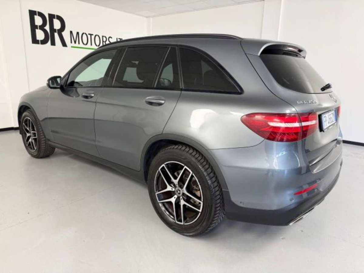 Mercedes-Benz GLC SUV 250 4Matic Premium (7)