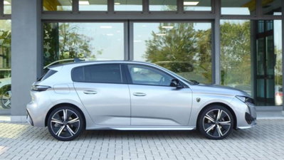 Peugeot 308 PureTech Turbo 130 S&S EAT8 GT (4)