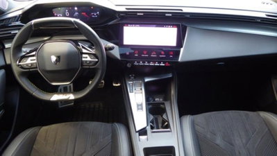 Peugeot 308 PureTech Turbo 130 S&S EAT8 GT (9)