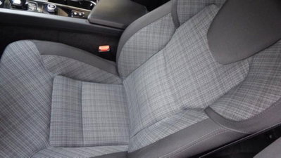 Volvo XC60 B4 automatico Core (19)