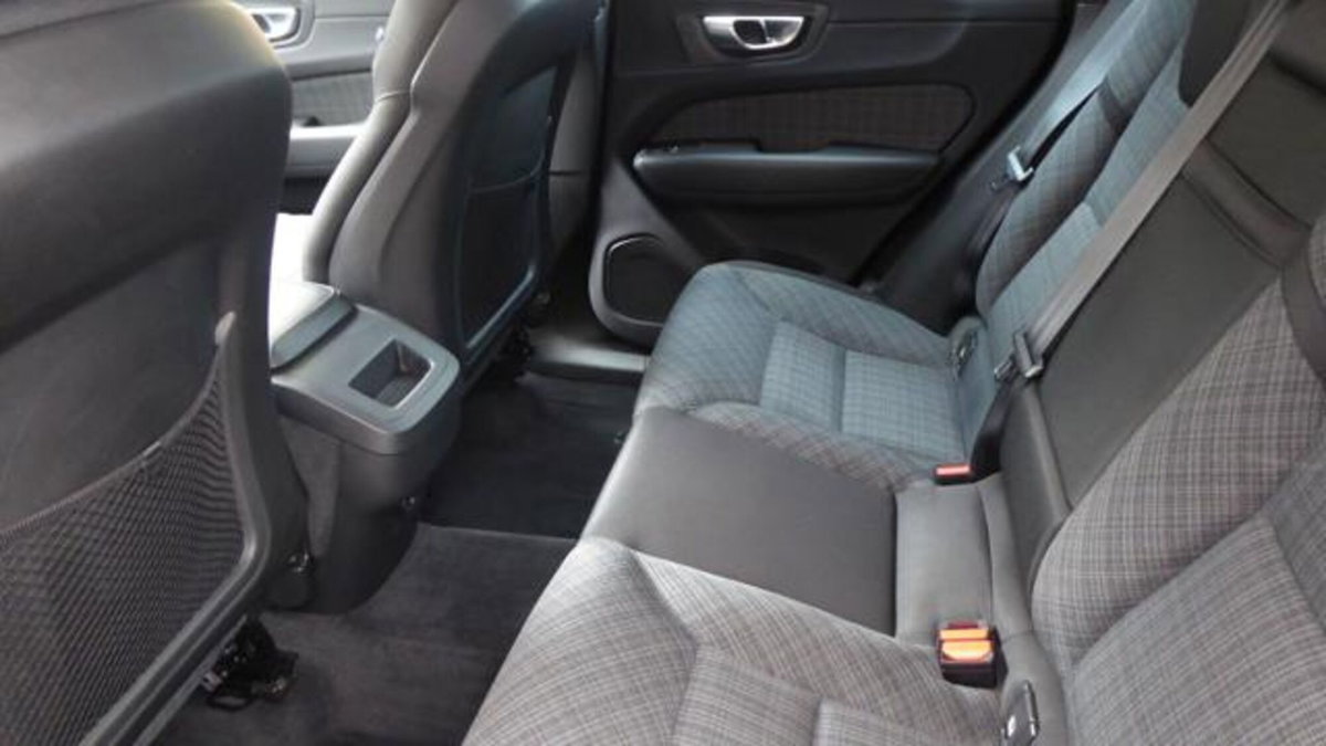 Volvo XC60 B4 automatico Core (20)
