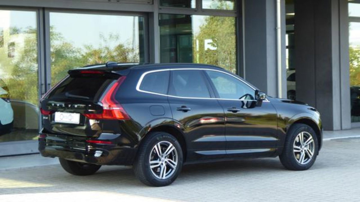 Volvo XC60 B4 automatico Core (3)