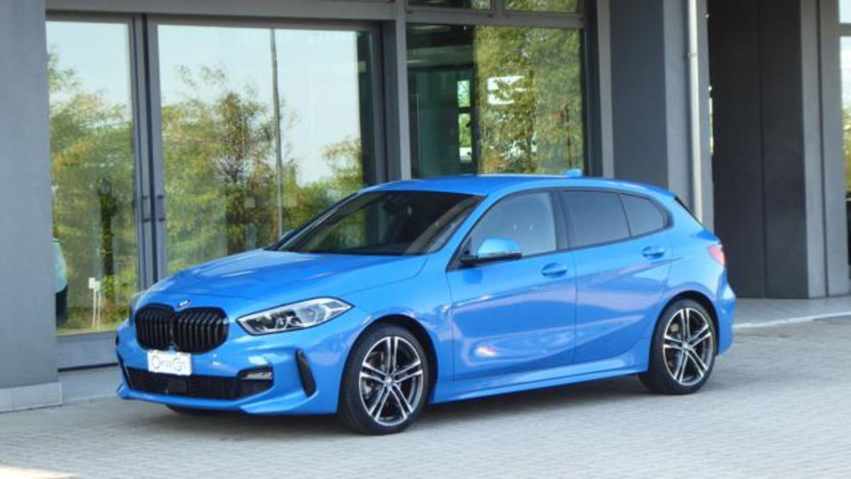 BMW Serie 1 116d 2.0 116CV cat 5 porte Attiva DPF