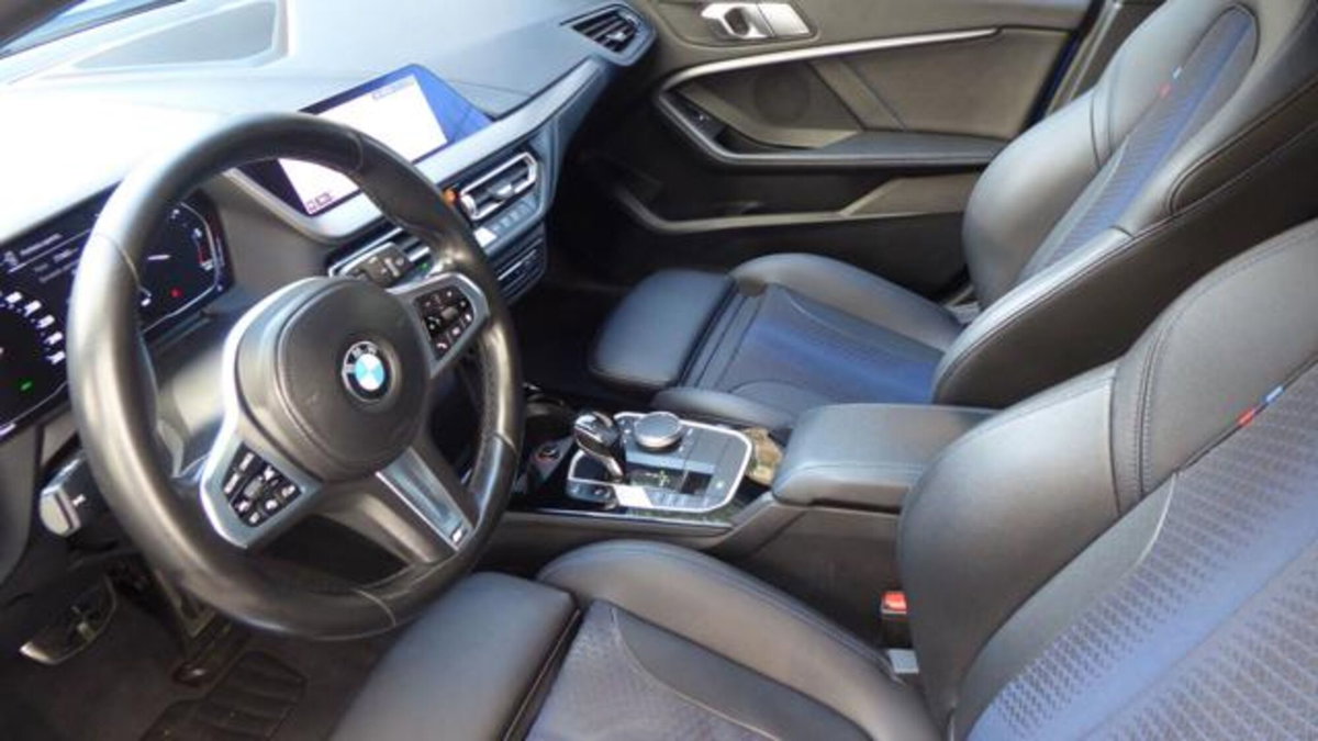 BMW Serie 1 116d 2.0 116CV cat 5 porte Attiva DPF (7)