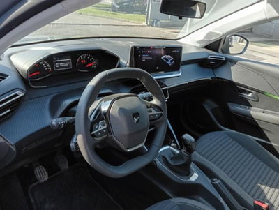 Peugeot 208 1.2 puretech Active s&s 75cv (8)
