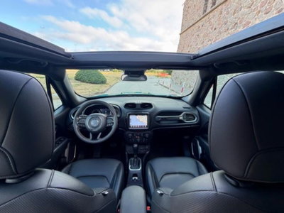 Jeep Renegade 1.3 T4 DDCT 80th Anniversary (12)